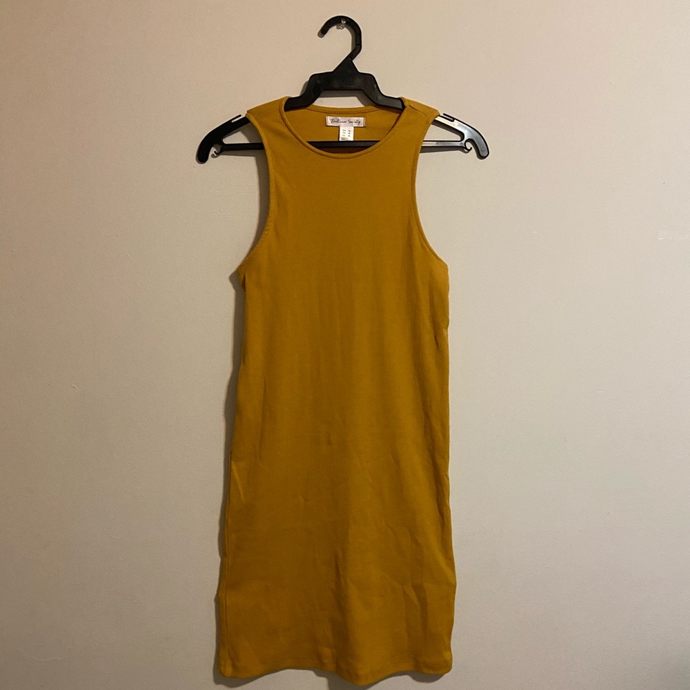 Yellow dress